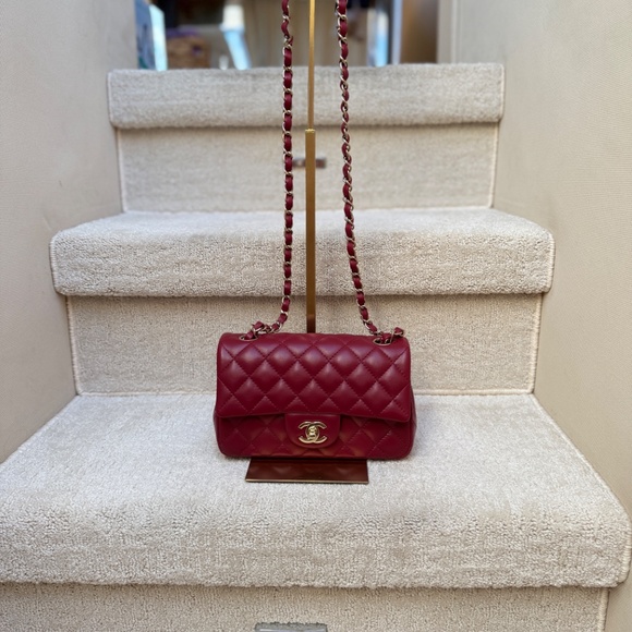 CHANEL Like New Classic Flap Mini Rectangle in Burgundy and Gold - Picture 2 of 15